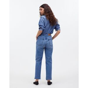 Madewell The '90s Straight Crop Jean In Hazeldell Wash Size 4/26